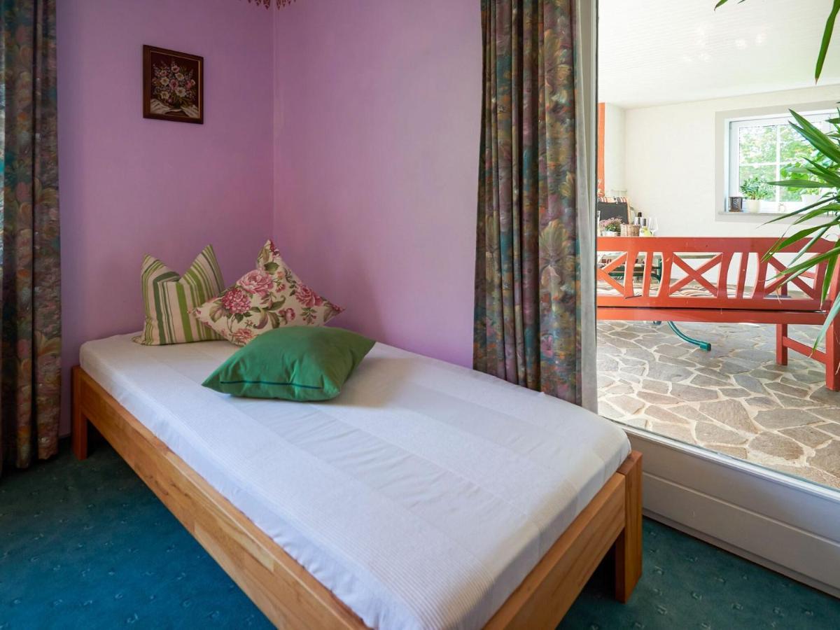 Nice Flat With Sauna Covered Terrace Garden And Tree House For Children Zandt Exteriör bild
