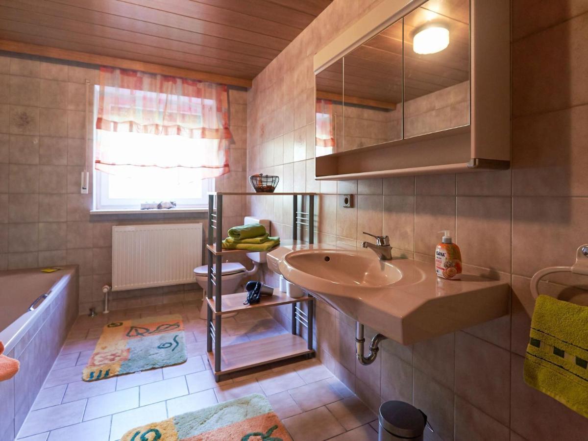 Nice Flat With Sauna Covered Terrace Garden And Tree House For Children Zandt Exteriör bild
