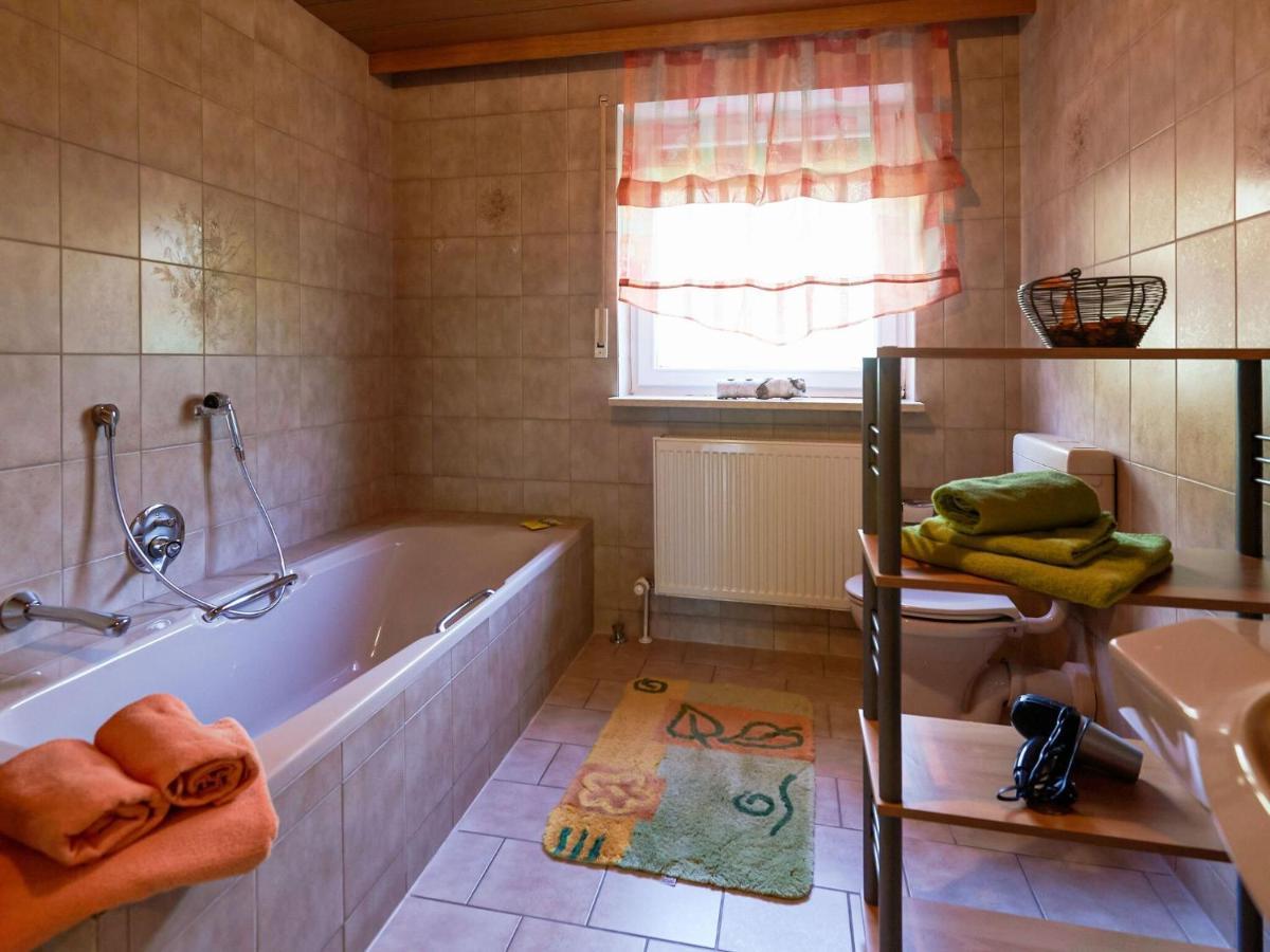 Nice Flat With Sauna Covered Terrace Garden And Tree House For Children Zandt Exteriör bild